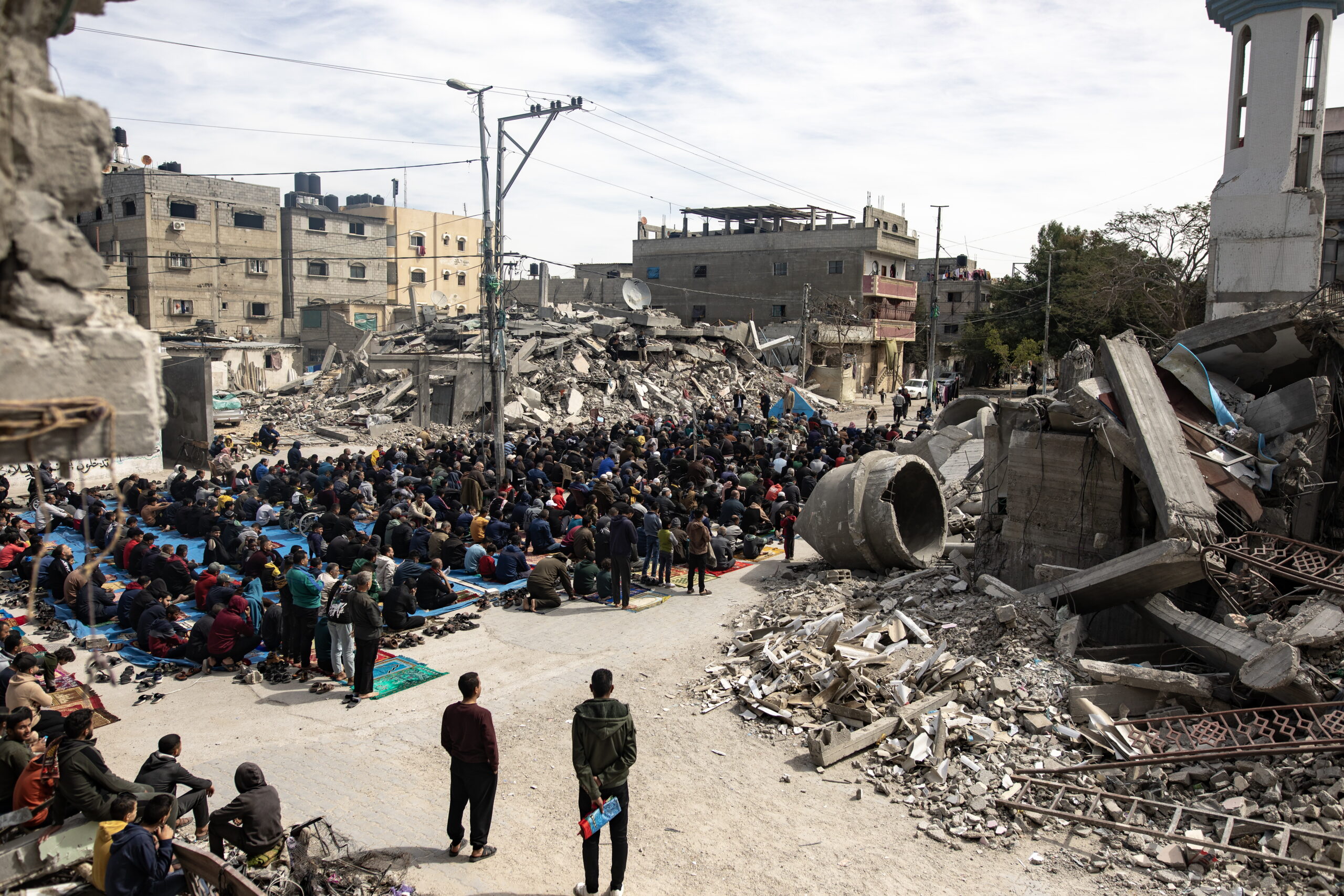 Γάζα: Ρίψεις ανθρωπιστικής βοήθειας – Αντιδράσεις για το μακελειό στη διανομή της